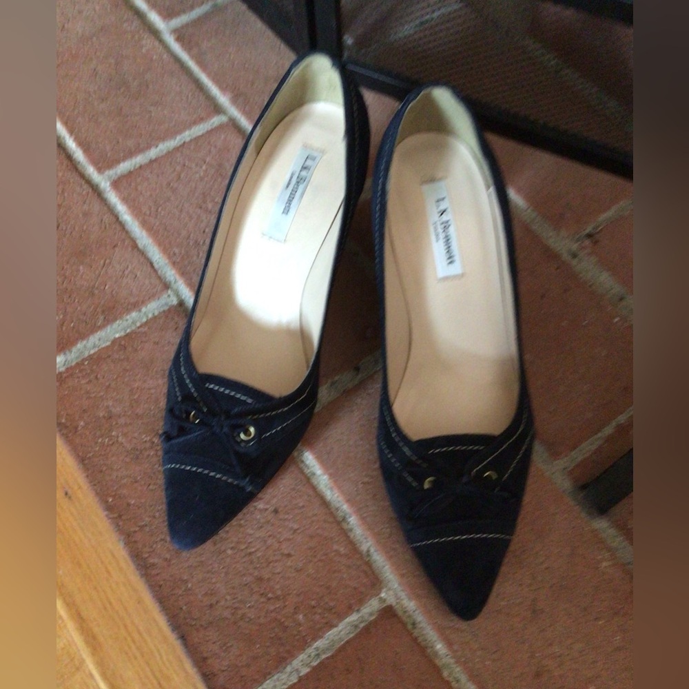 LK Bennett Navy Lucia pumps - Picture 3 of 5